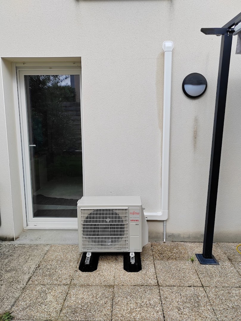 AMELEC ENERGIE — Photos 6